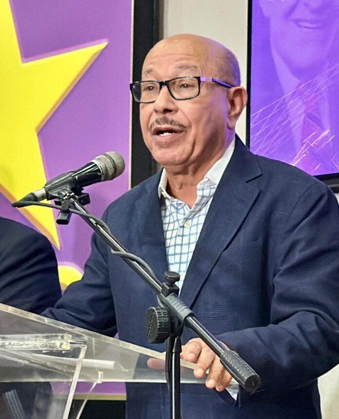 Temístocles Montás